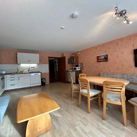 Eva Mit Blick Ins Gruene Apartmán Bachhagel